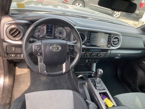 Used 2023 Toyota Tacoma TRD Off-Road w/ Technology Package image 20
