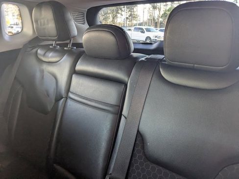 Used 2019 Jeep Compass Latitude image 13