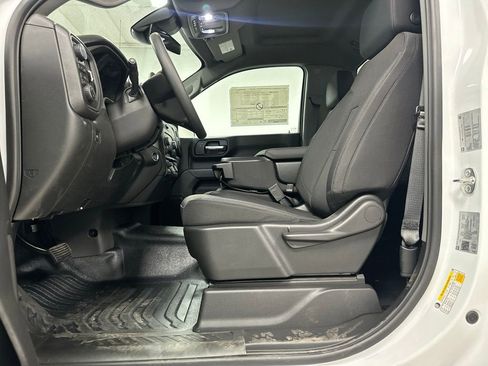 New 2026 Chevrolet Silverado 1500 W/T w/ WT Value Package AWD/4WD image 18