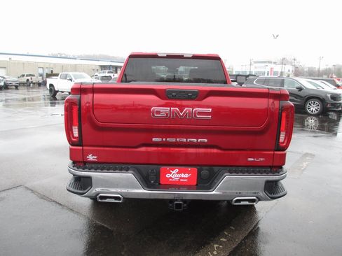 Used 2024 GMC Sierra 1500 SLT image 7