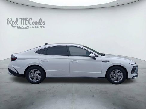 New 2026 Hyundai Sonata SE FWD image 6