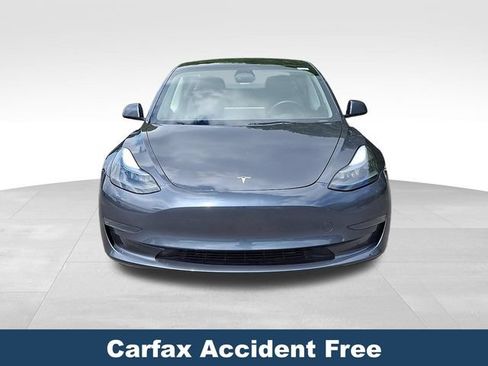 Used 2023 Tesla Model 3 Standard Range RWD image 2