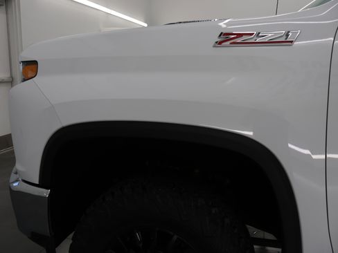 Used 2023 Chevrolet Silverado 2500 LT w/ Convenience Package AWD/4WD image 29