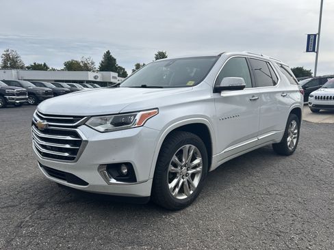 Used 2021 Chevrolet Traverse High Country AWD/4WD image 8