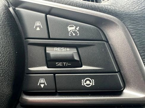 Certified 2025 Subaru Outback Premium AWD/4WD image 18