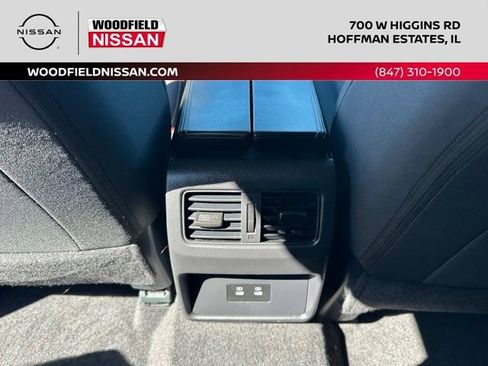 Certified 2024 Nissan Rogue SV AWD/4WD image 29
