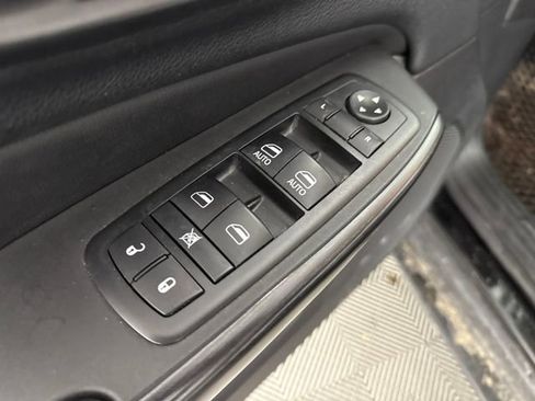 Used 2016 Jeep Cherokee Trailhawk w/ Leather Interior Group image 19