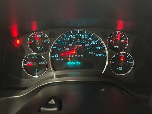 Used 2022 Chevrolet Express 3500 Work Van w/ Power Convenience Package image 24