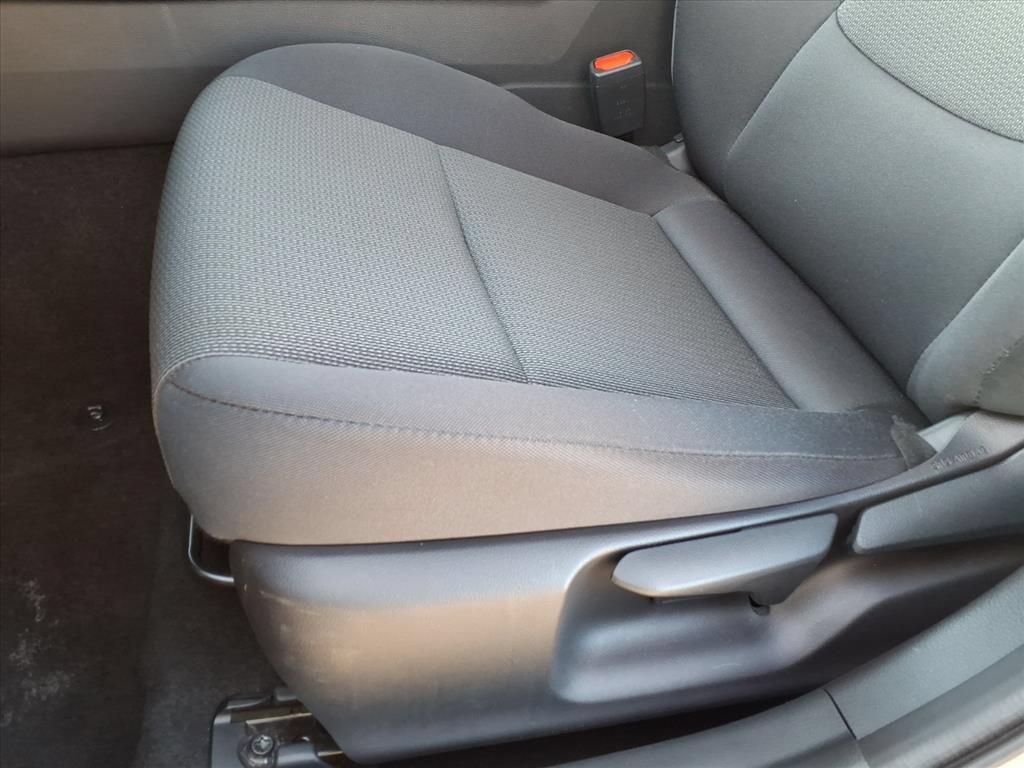 Certified 2025 Toyota Prius LE FWD image 16