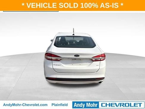 Used 2017 Ford Fusion SE FWD image 5