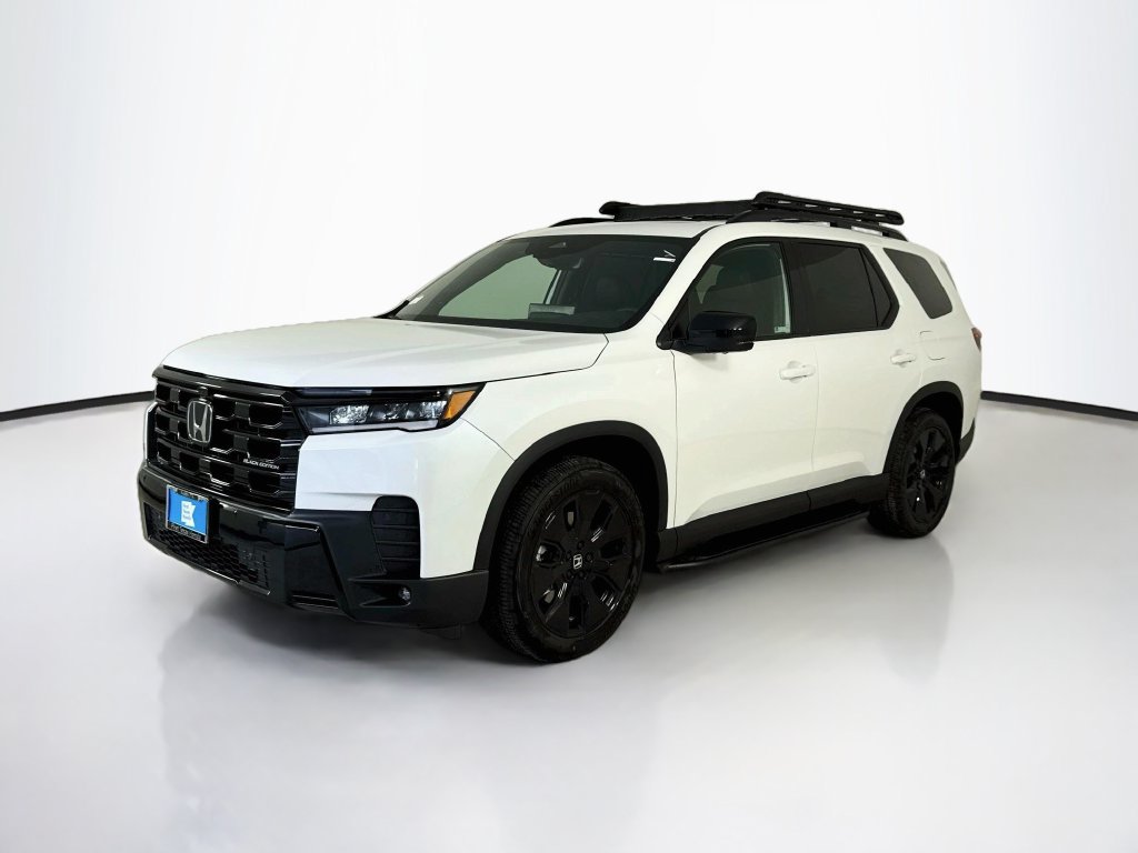 New 2026 Honda Pilot Black Edition image 3