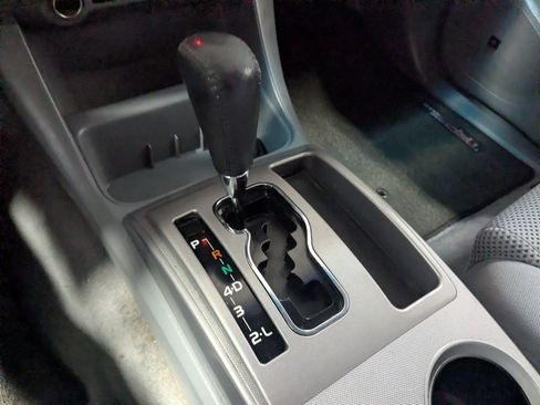 Used 2011 Toyota Tacoma 4x4 Double Cab w/ TRD Off-Road Pkg w/JBL Audio image 18
