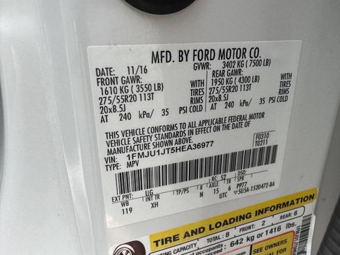 Used 2017 Ford Expedition XLT w/ Equipment Group 202A image 27