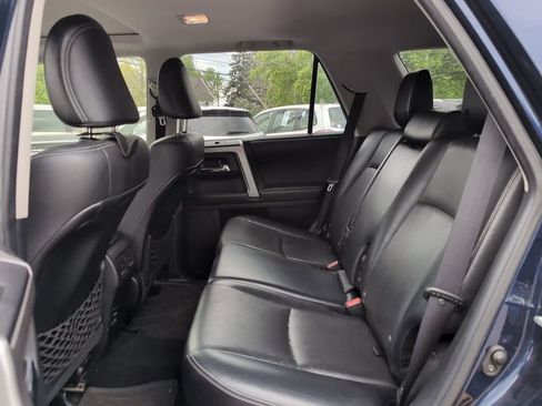 Used 2016 Toyota 4Runner Limited AWD/4WD image 10