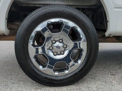 Used 2012 Ford F150 Lariat w/ Lariat Chrome Pkg AWD/4WD image 11