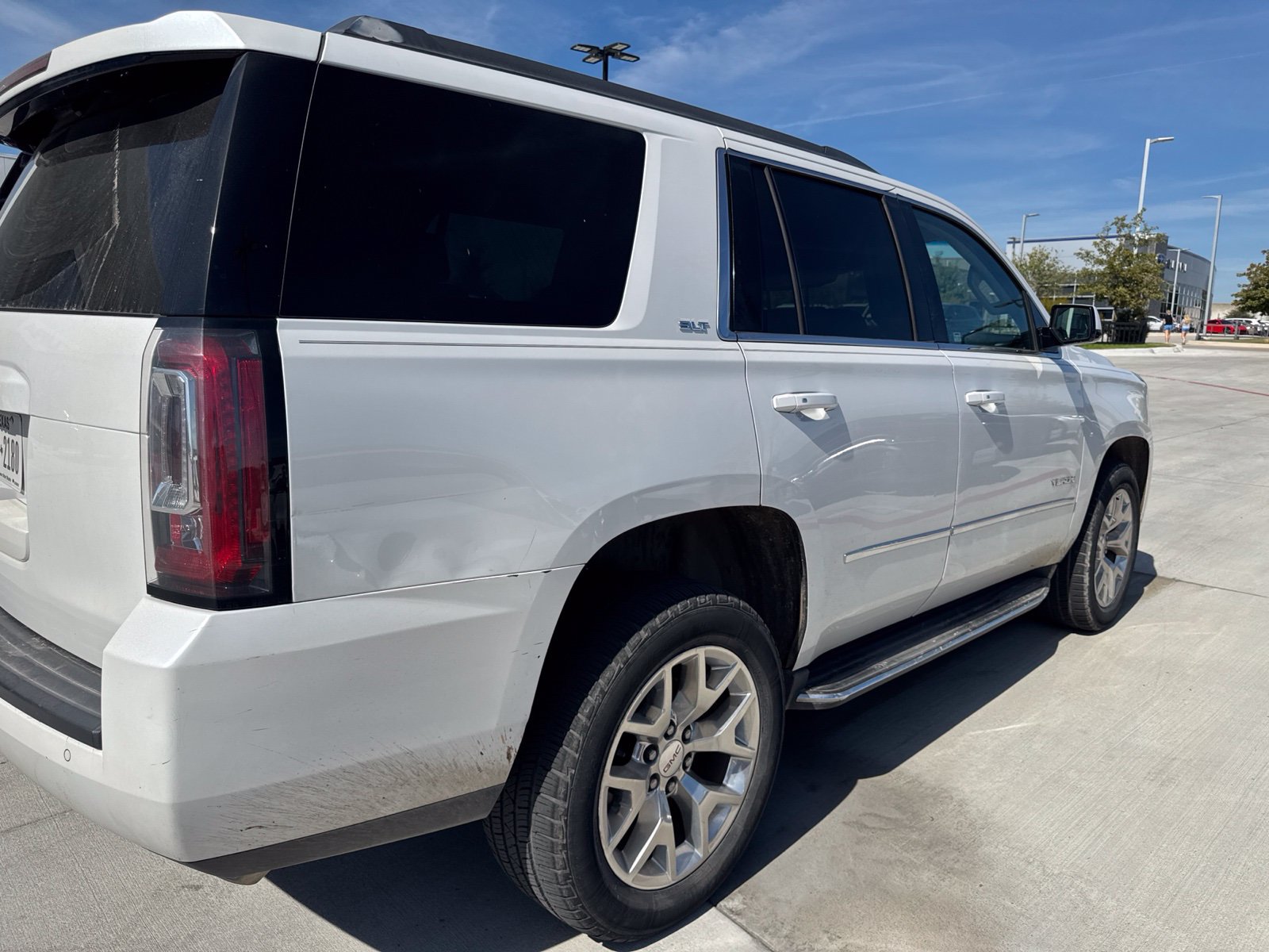 Used 2017 GMC Yukon SLT RWD image 7