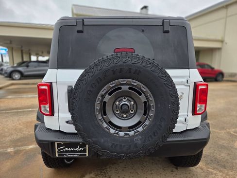 New 2025 Ford Bronco Big Bend w/ Black Diamond Package AWD/4WD image 6