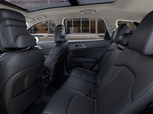 New 2026 Kia Sportage SX FWD image 18