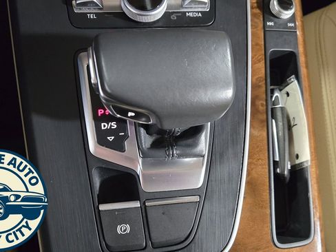 Used 2018 Audi Q5 2.0T Premium Plus w/ Premium Plus Package image 18