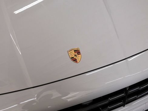 Used 2026 Porsche Cayenne GTS AWD/4WD image 11