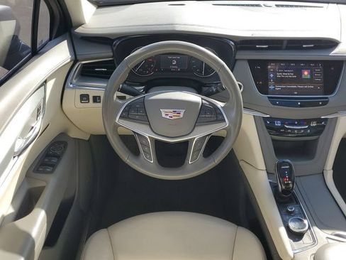 Used 2021 Cadillac XT5 Premium Luxury w/ LPO, Floor Liner Package AWD/4WD image 18