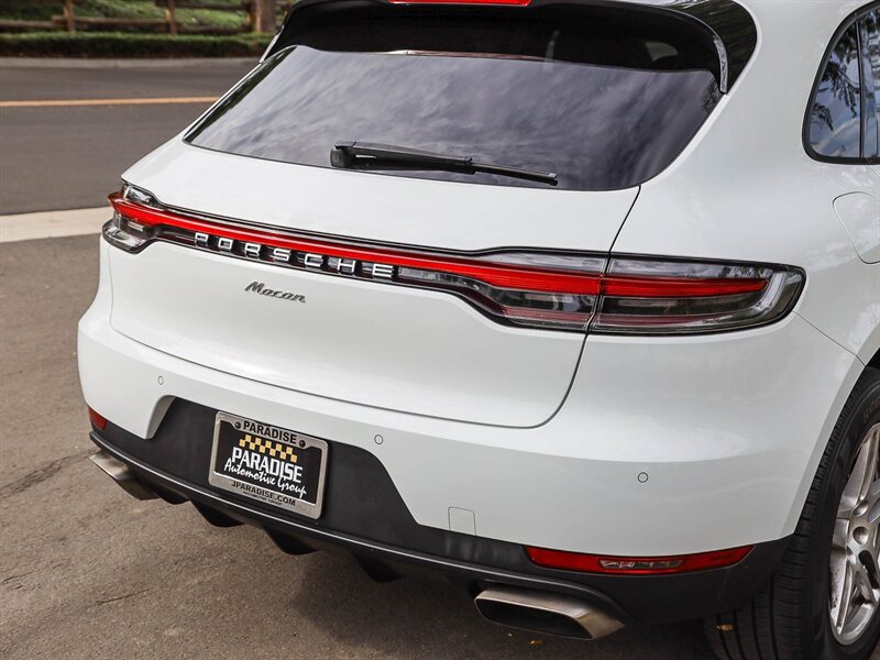 Used 2020 Porsche Macan AWD/4WD image 14