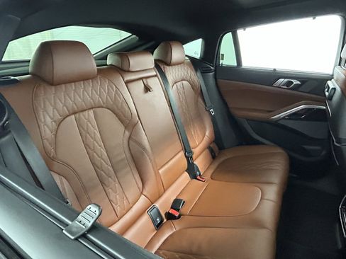 Used 2023 BMW X6 xDrive40i w/ Executive Package image 41