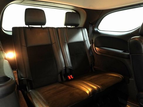 Used 2018 Dodge Durango GT image 16