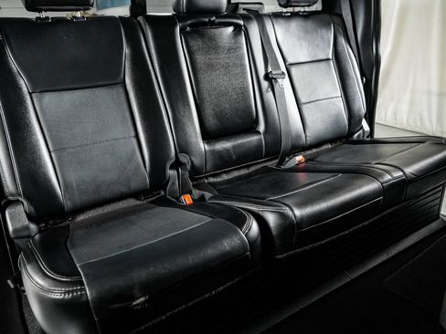 Used 2019 Ford F250 Lariat w/ Lariat Ultimate Package AWD/4WD image 33