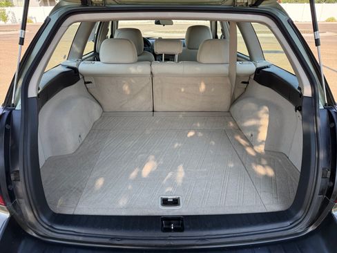 Used 2006 Subaru Outback 2.5i AWD/4WD image 34