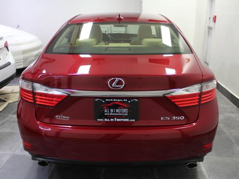 Used 2013 Lexus ES 350 w/ Luxury Pkg image 5