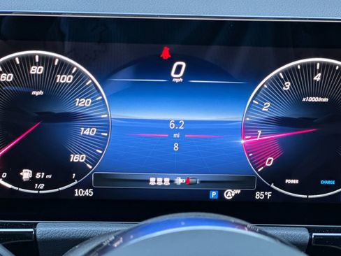 Used 2025 Mercedes-Benz GLA 250 image 29