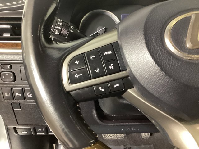 Used 2017 Lexus ES 350 w/ Luxury Package FWD image 14