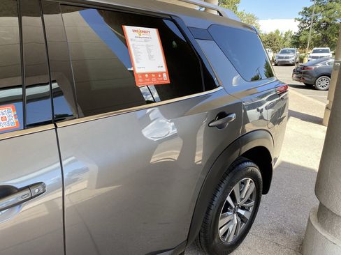 Used 2025 Nissan Pathfinder SL w/ Cargo Package AWD/4WD image 59