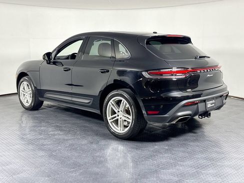 Certified 2024 Porsche Macan AWD/4WD image 3