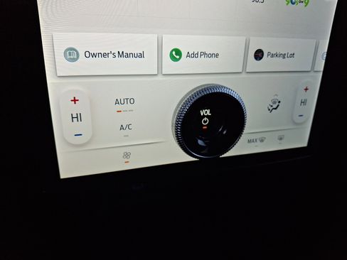 Used 2023 Ford Mustang Mach-E Select image 19