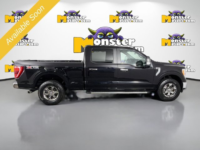 Used 2023 Ford F150 XLT w/ XTR Package AWD/4WD image 4