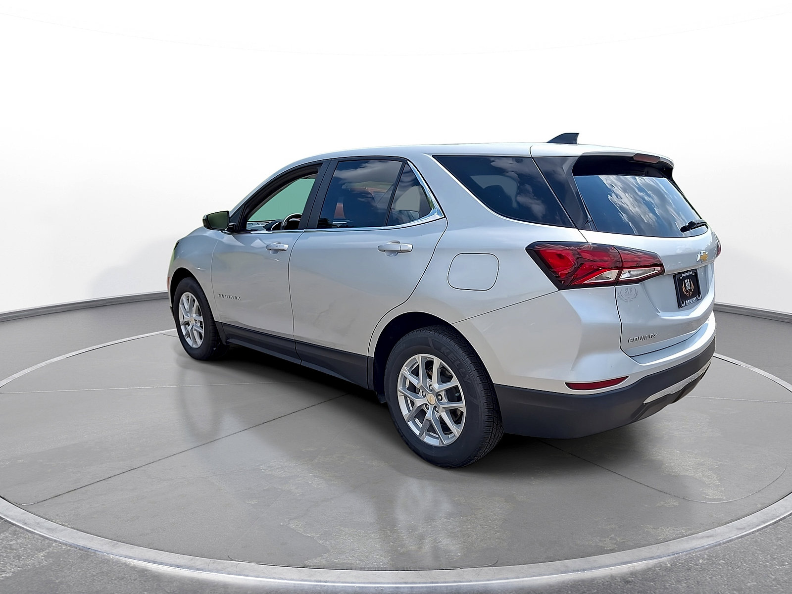 Used 2022 Chevrolet Equinox LT FWD image 6
