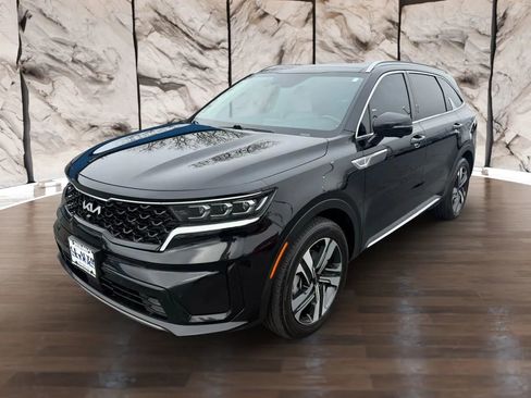 Used 2023 Kia Sorento SX Prestige image 7