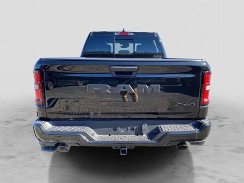 New 2026 RAM 1500 Express image 4