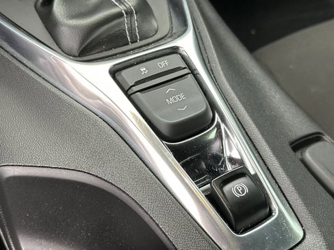 Used 2019 Chevrolet Camaro LT w/ RS Package image 51