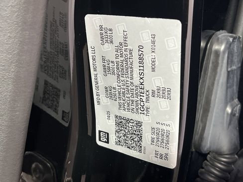 Used 2025 Chevrolet Colorado Trail Boss image 29