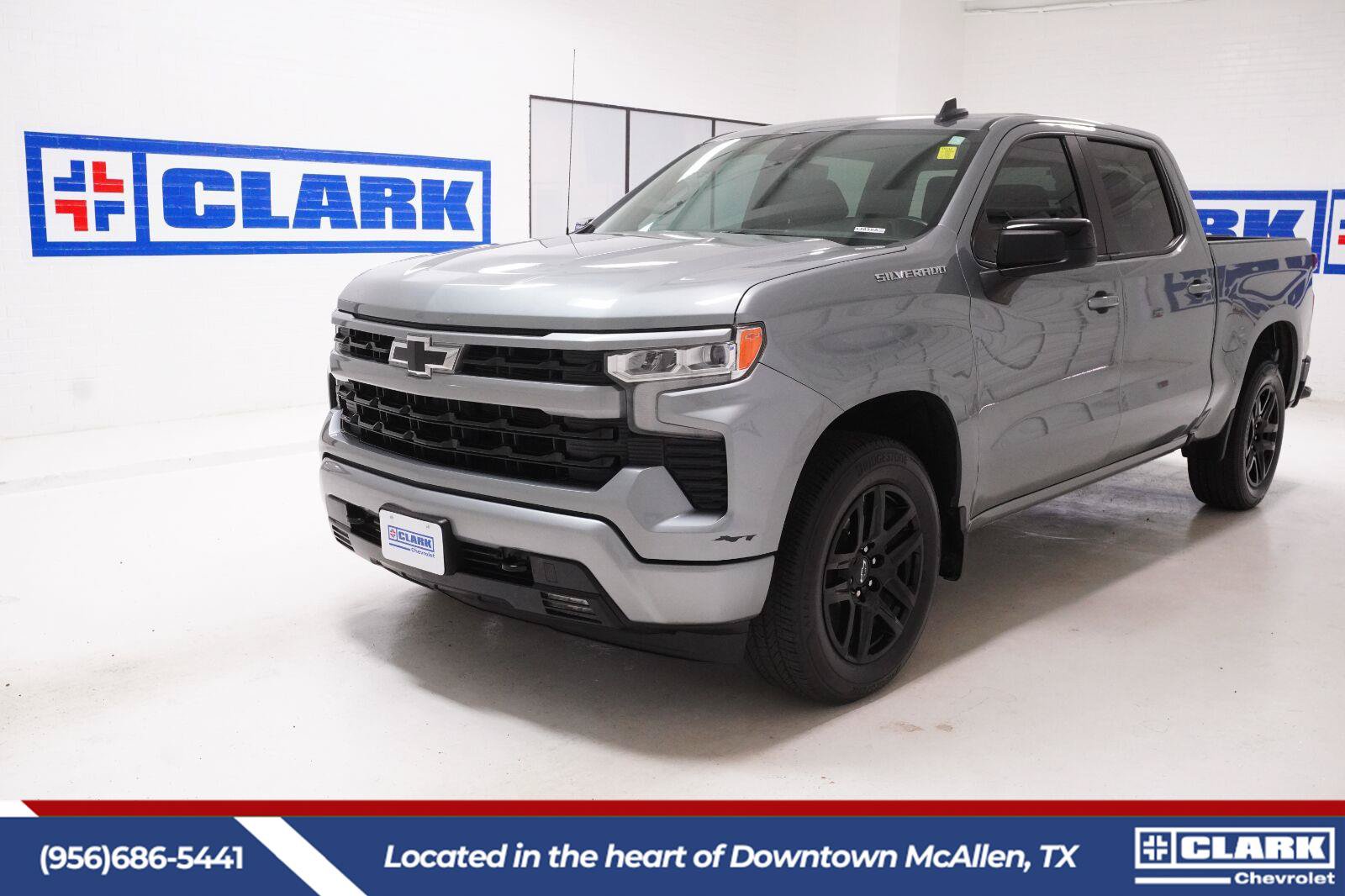 Used 2023 Chevrolet Silverado 1500 RST RWD image 1