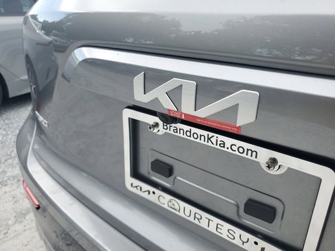 New 2025 Kia Niro Wind w/ Wind Preserve Package image 5