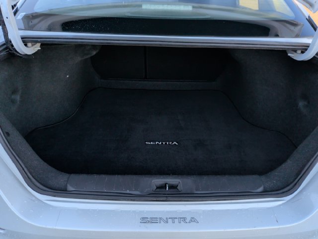 Used 2024 Nissan Sentra SV FWD image 26