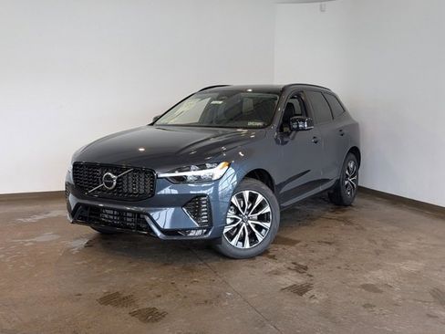 Used 2025 Volvo XC60 B5 Core w/ Protection Package Premier image 1