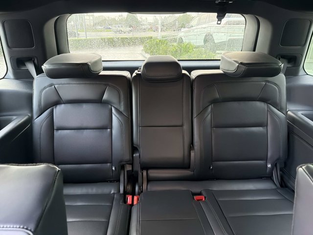 Certified 2025 Lincoln Navigator Reserve w/ Jet Appearance Package AWD/4WD image 23