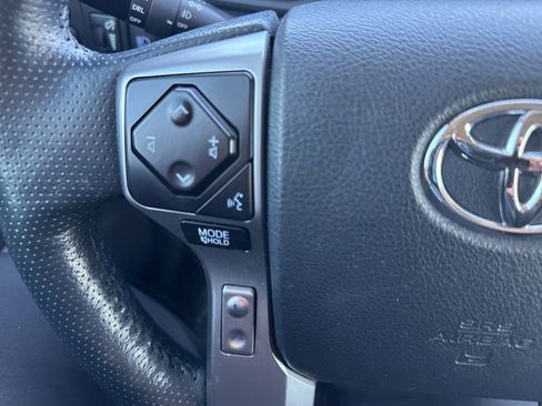 Used 2023 Toyota 4Runner SR5 Premium w/ Moonroof Package image 19