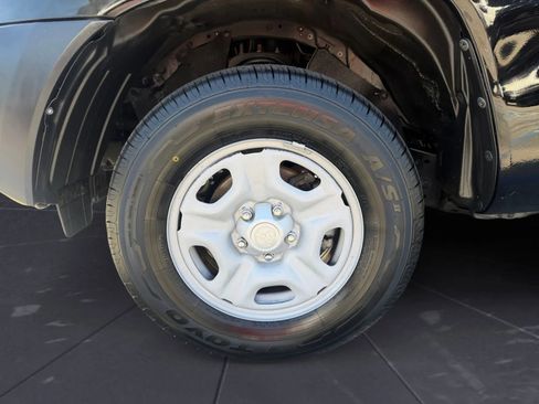 Used 2015 Toyota Tacoma 2WD Access Cab image 29
