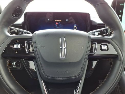 Used 2025 Lincoln Aviator Reserve w/ Equipment Group 201A image 20
